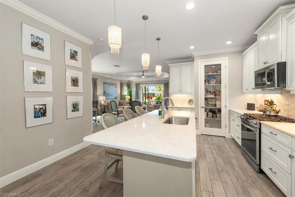 2302 Marquesa Cir, Naples, FL 34112 Photo