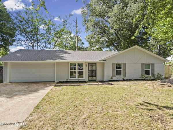 5779 Natchez Drive, Horn Lake, MS 38637