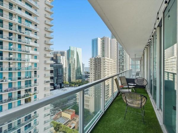 1111 SW 1st Ave , Unit 2420-N, Miami, FL 33130