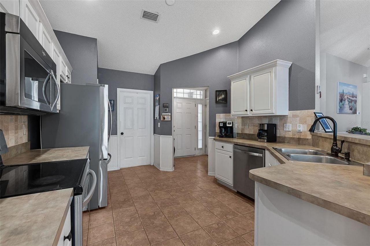 7 Lee Drive, Palm Coast, FL 32137 Photo