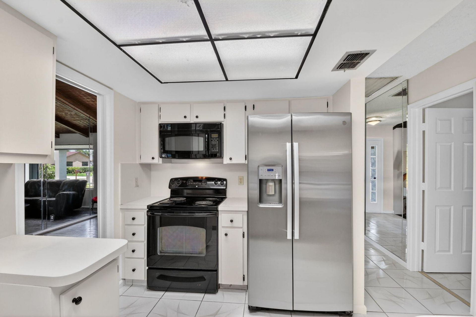 980 Ryanwood Drive, West Palm Beach, FL 33413 Photo