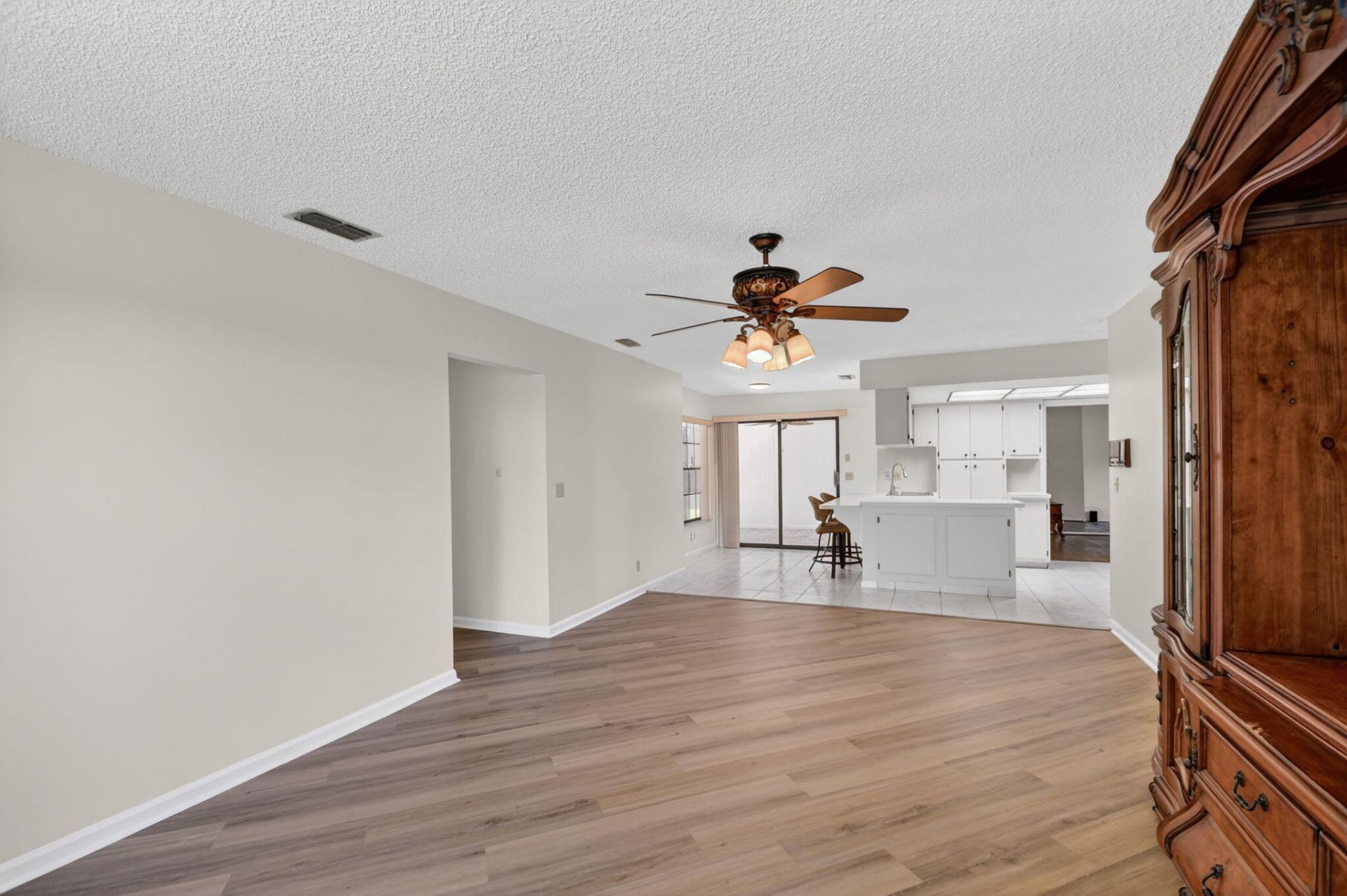 980 Ryanwood Drive, West Palm Beach, FL 33413 Photo