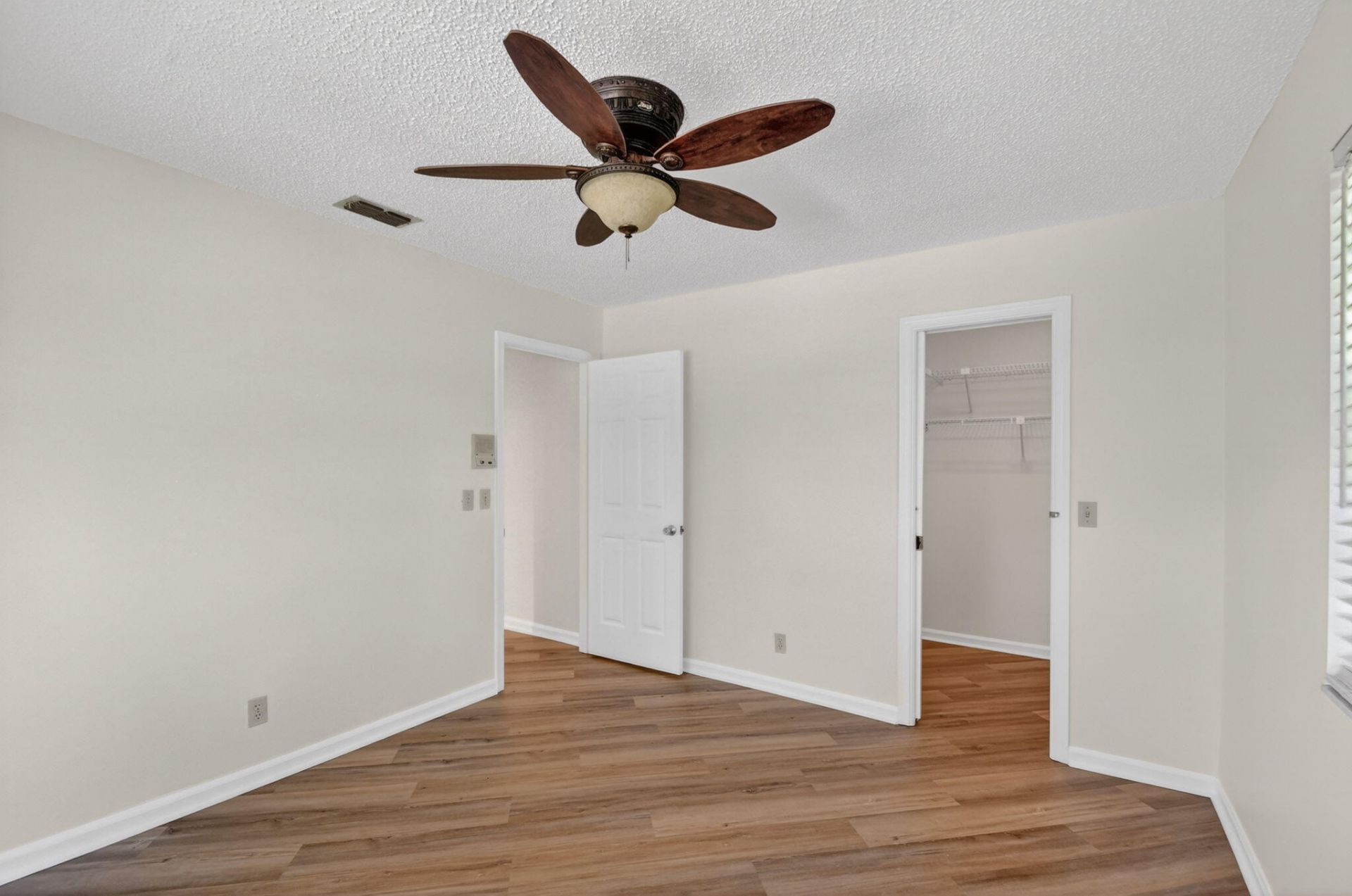 980 Ryanwood Drive, West Palm Beach, FL 33413 Photo