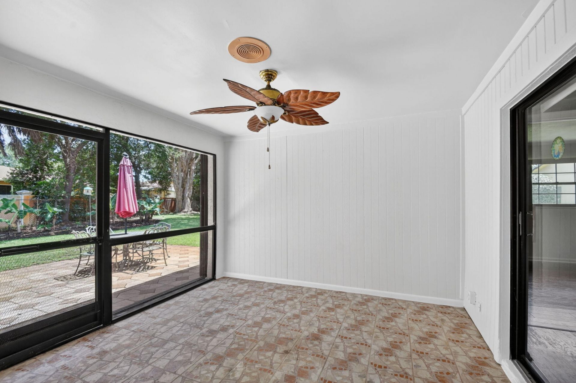 980 Ryanwood Drive, West Palm Beach, FL 33413 Photo