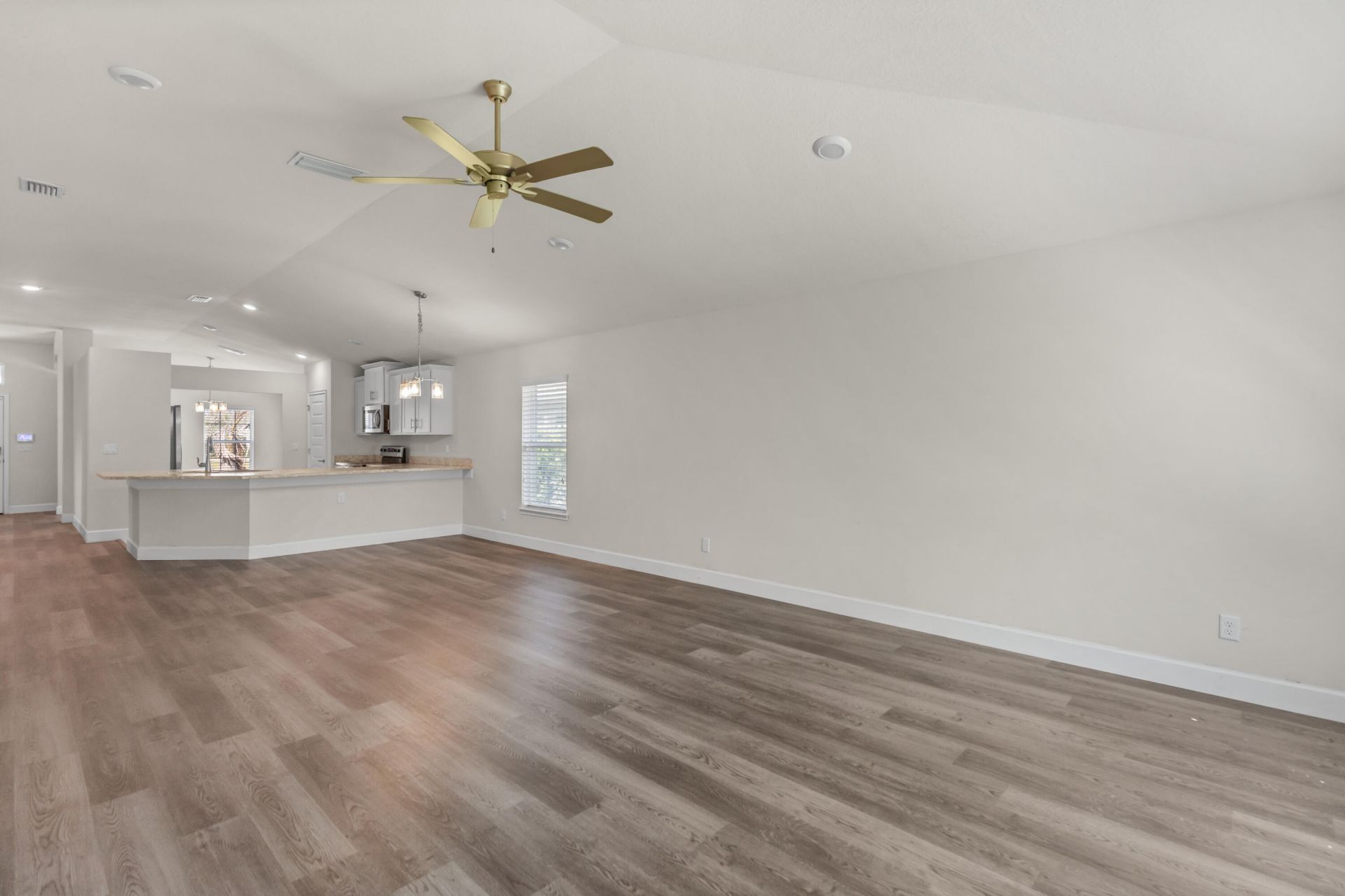 886 NE Whistling Duck Way, Port Saint Lucie, FL 34983 Photo