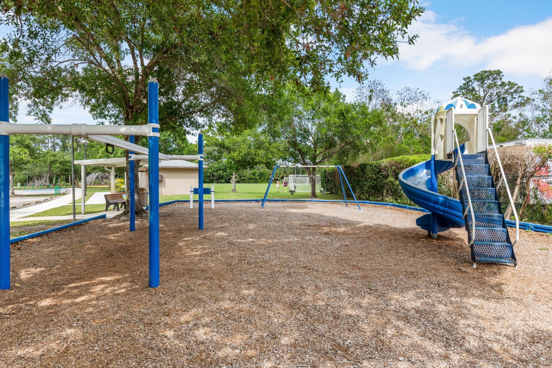 886 NE Whistling Duck Way, Port Saint Lucie, FL 34983 Photo