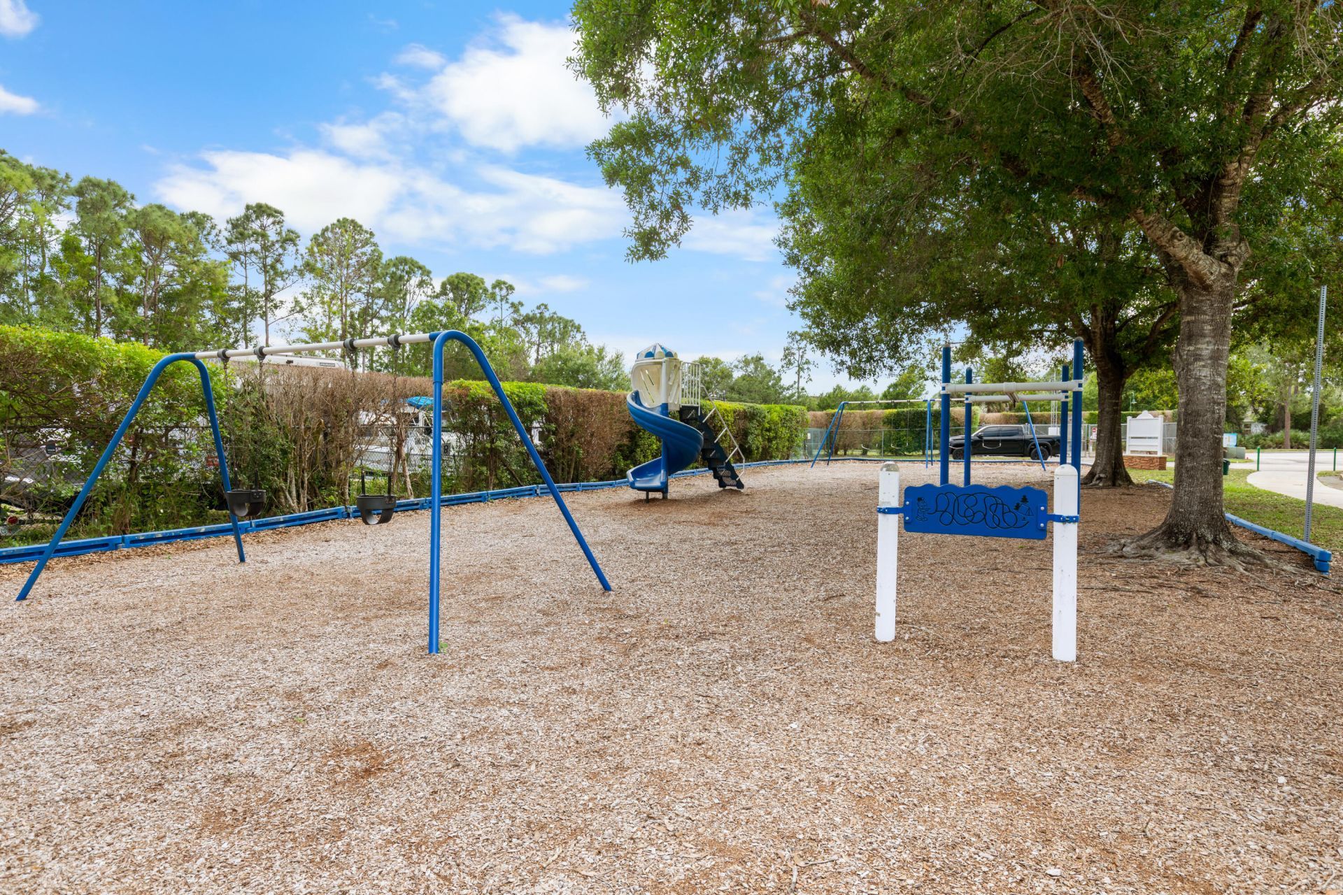 886 NE Whistling Duck Way, Port Saint Lucie, FL 34983 Photo