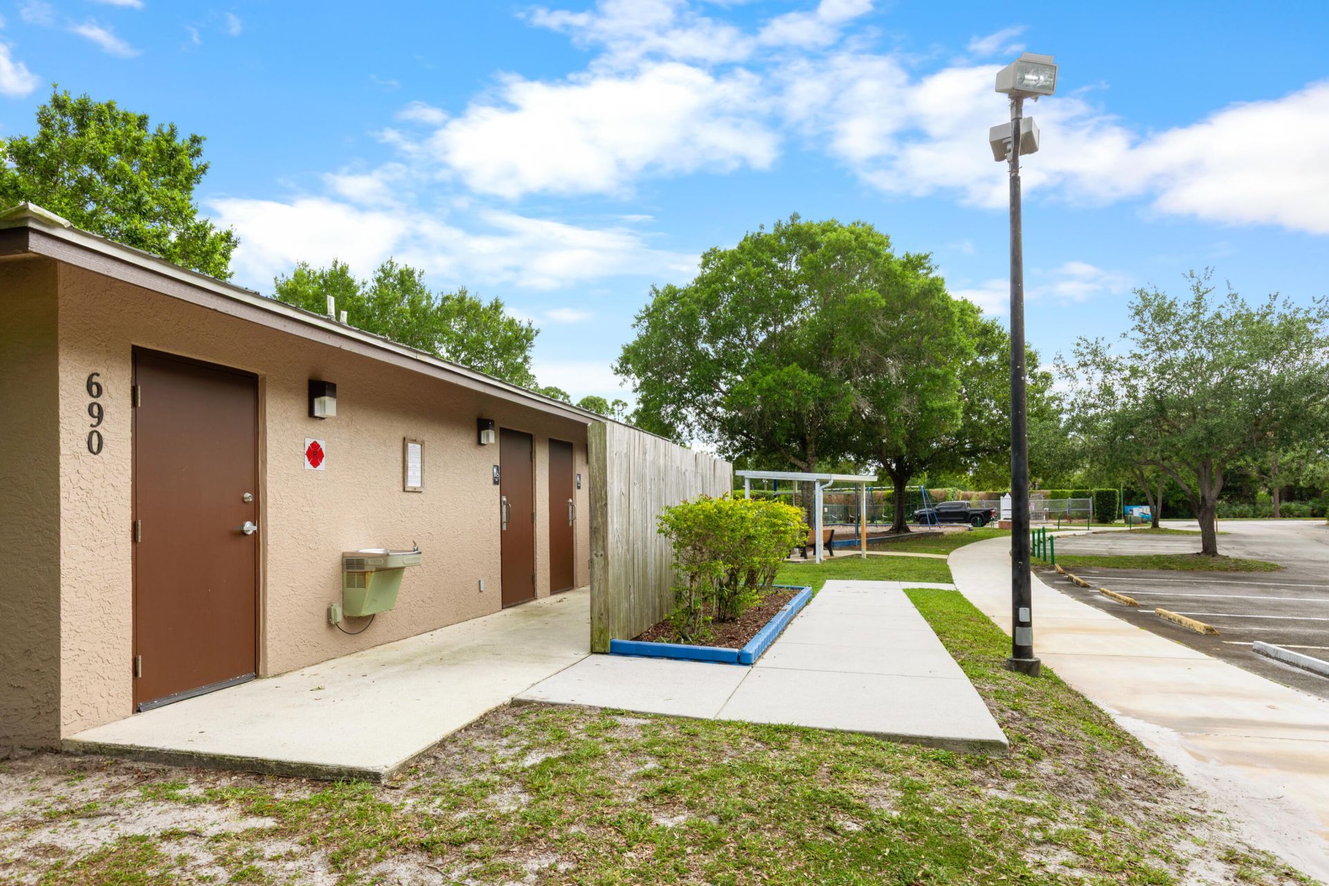 886 NE Whistling Duck Way, Port Saint Lucie, FL 34983 Photo