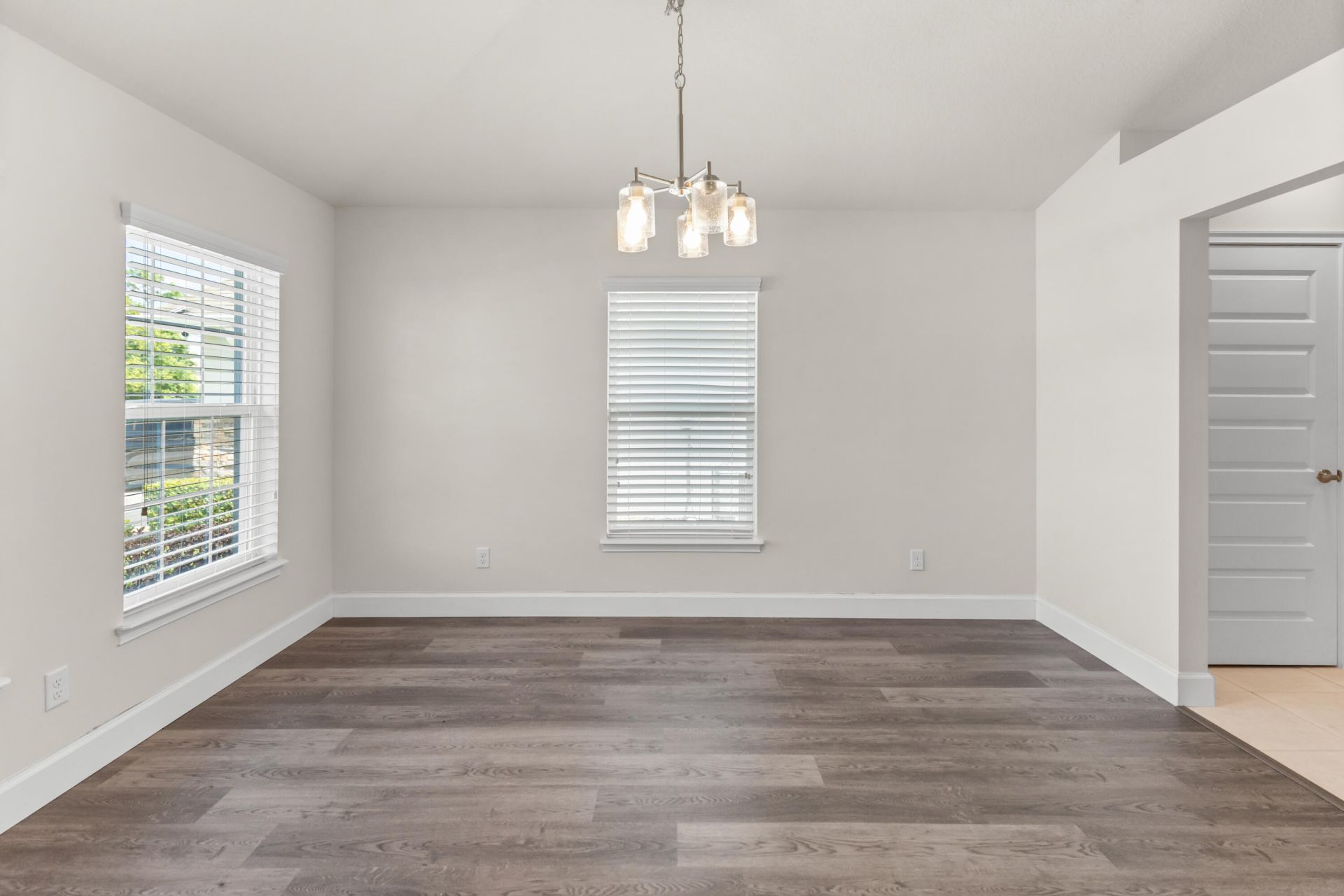 886 NE Whistling Duck Way, Port Saint Lucie, FL 34983 Photo