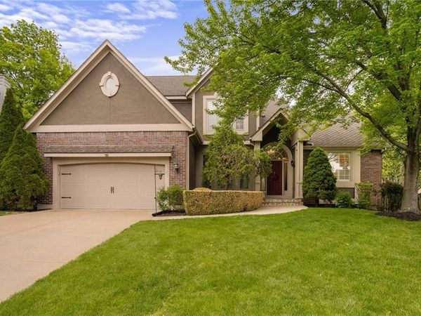 13201 Ballentine Street, Overland Park, KS 66213