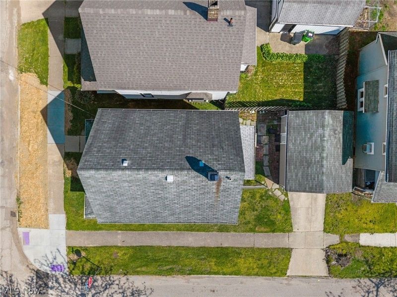 299 NW 5th Street NW, Barberton, OH 44203 Photo 5