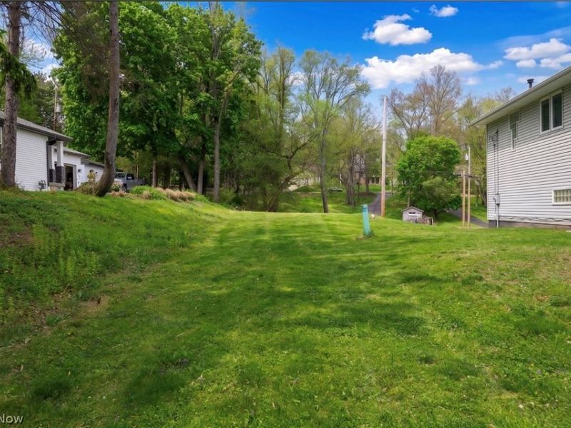 73 Cherry Drive NW, North Canton, OH 44720 Photo 16