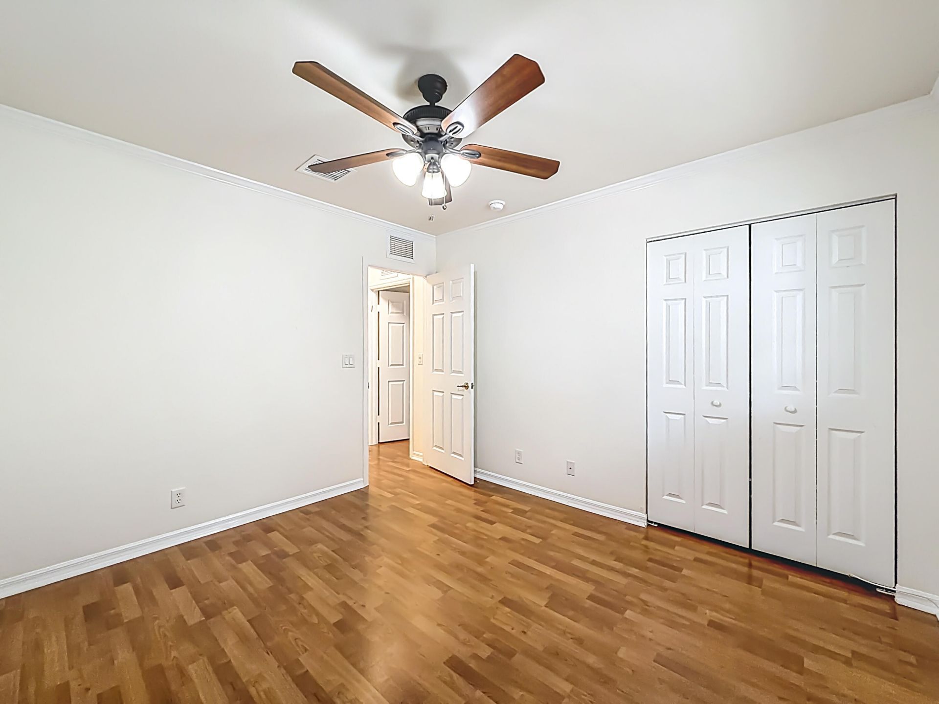 3990 NW 92nd Avenue, Sunrise, FL 33351 Photo