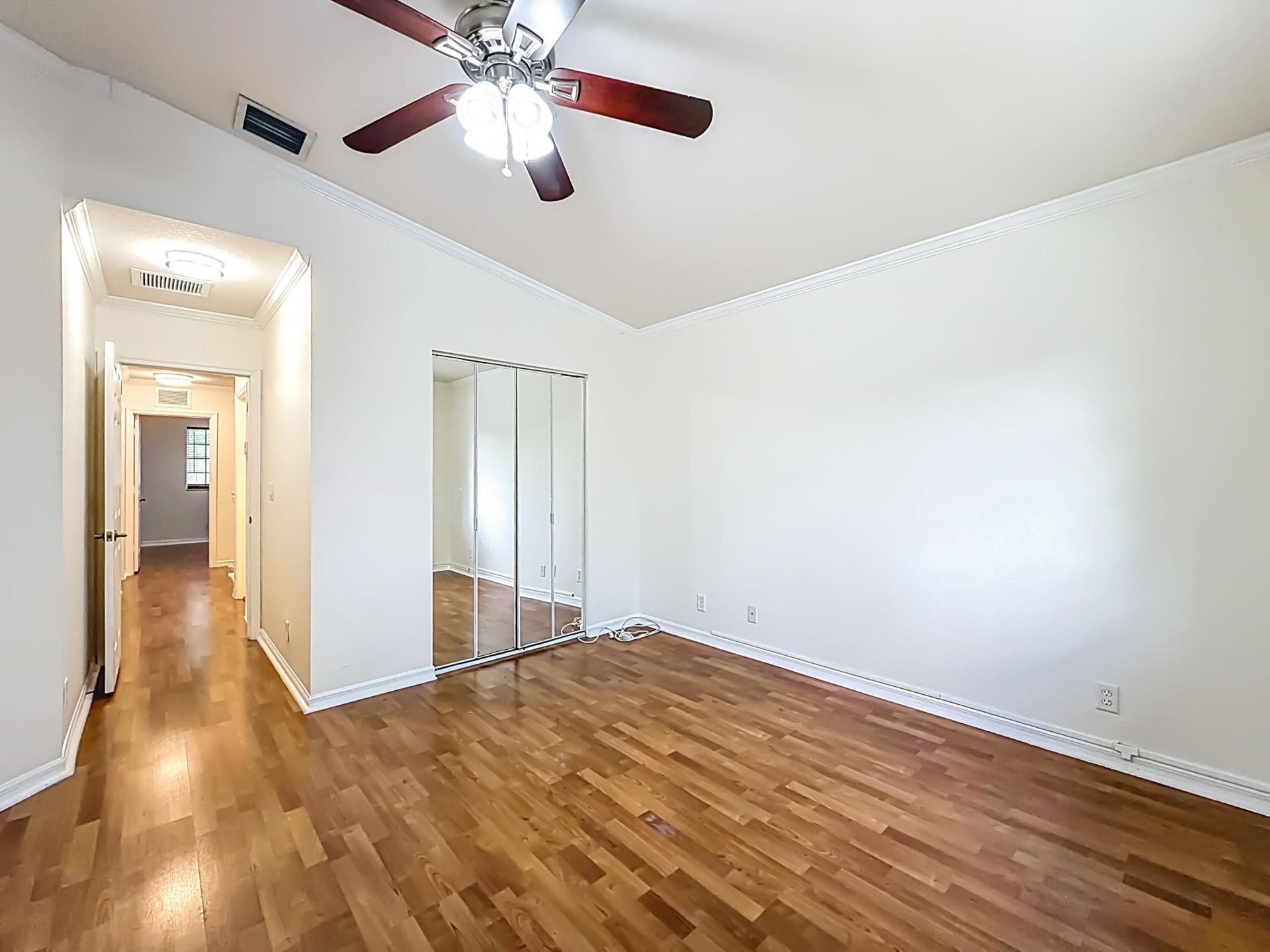 3990 NW 92nd Avenue, Sunrise, FL 33351 Photo