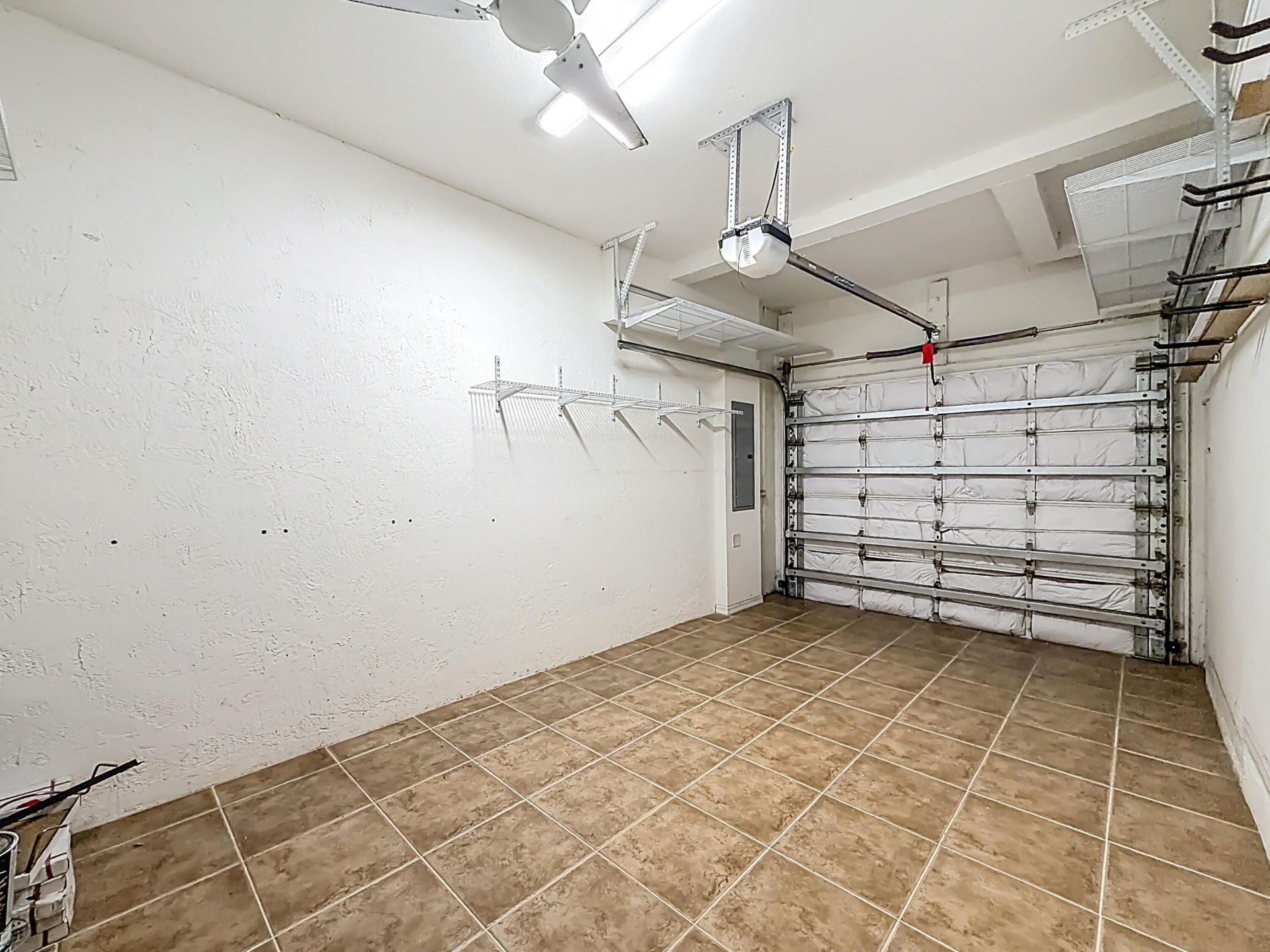 3990 NW 92nd Avenue, Sunrise, FL 33351 Photo