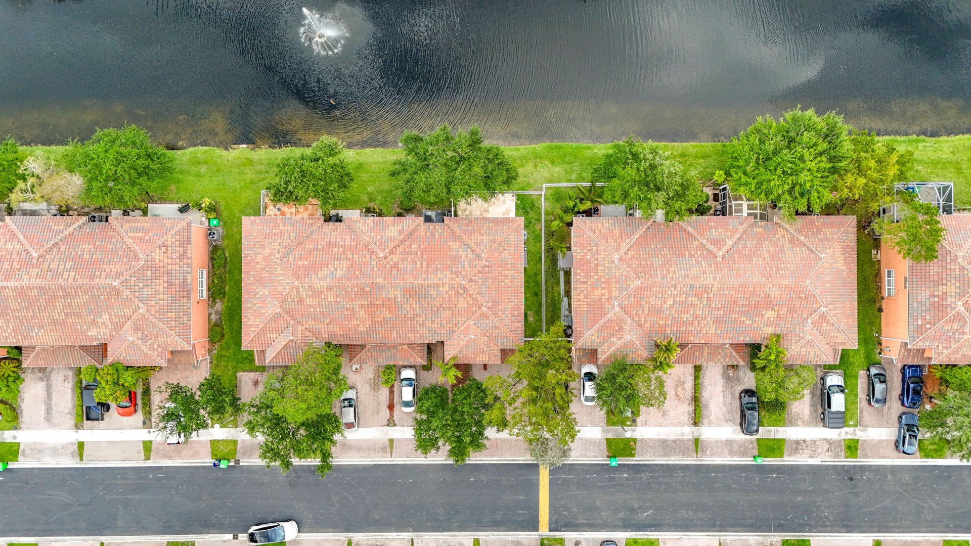 3990 NW 92nd Avenue, Sunrise, FL 33351 Photo
