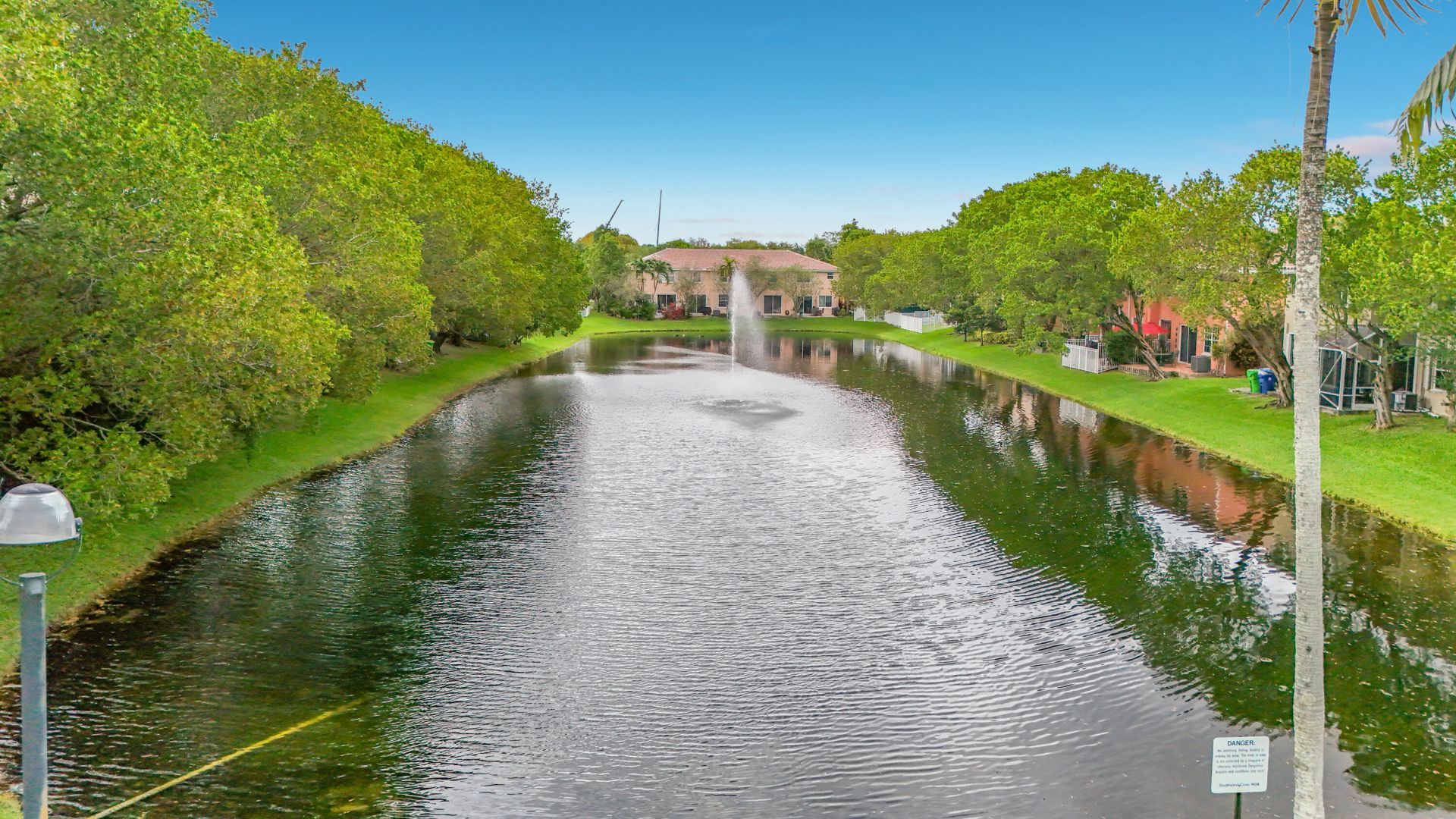 3990 NW 92nd Avenue, Sunrise, FL 33351 Photo