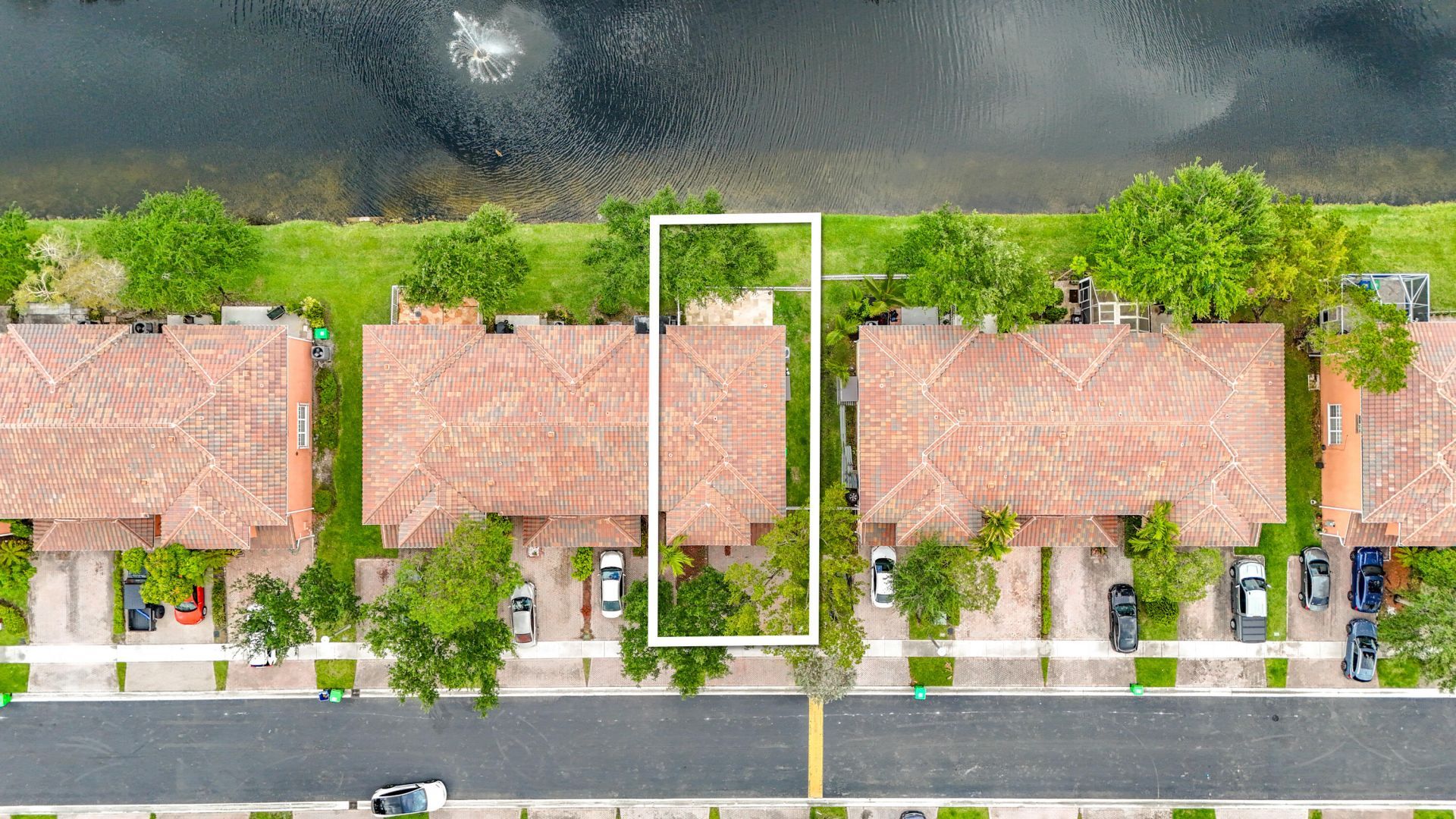 3990 NW 92nd Avenue, Sunrise, FL 33351 Photo