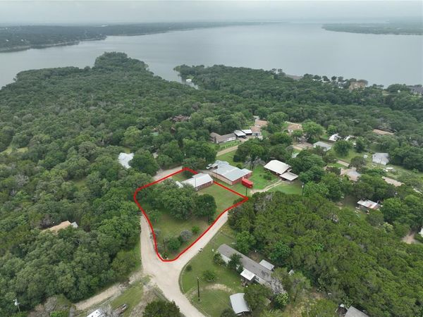 153 Center Loop , Whitney, TX 76692