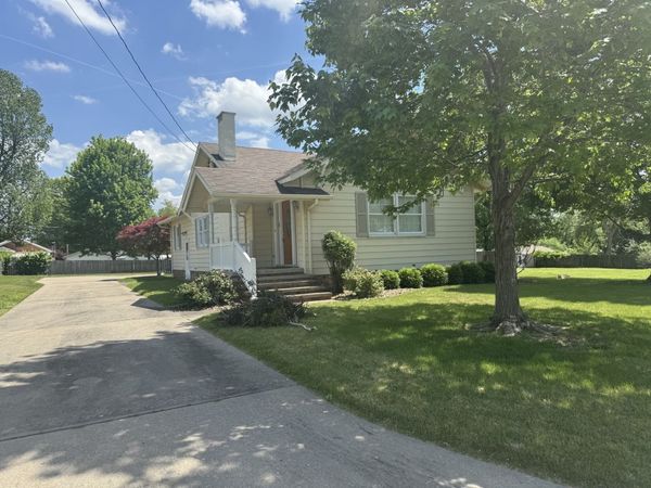 310 N Taft Street , West Frankfort, IL 62896