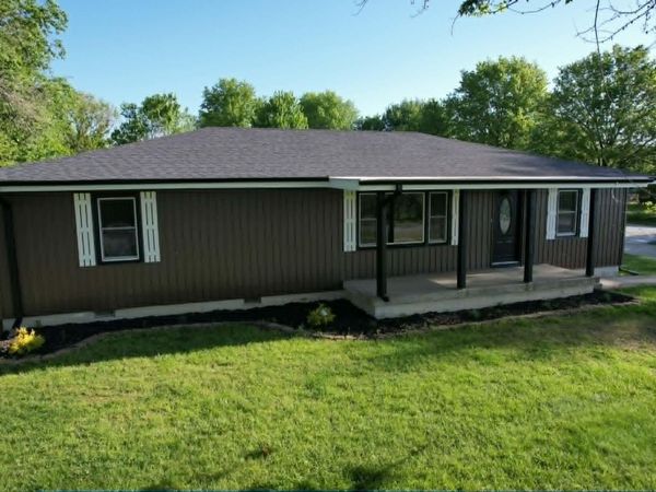 313 E Grant Street , Clever, MO 65631