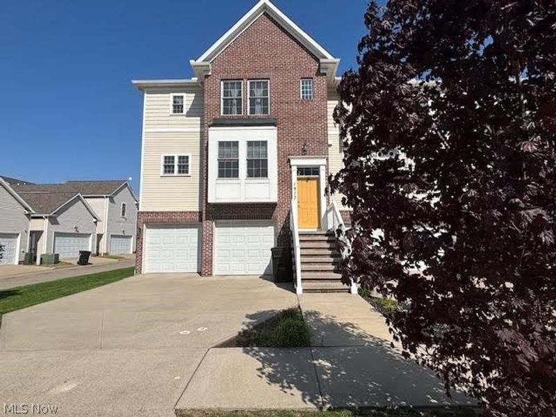 1913 E 86 Street, Cleveland, OH 44106 Photo 1