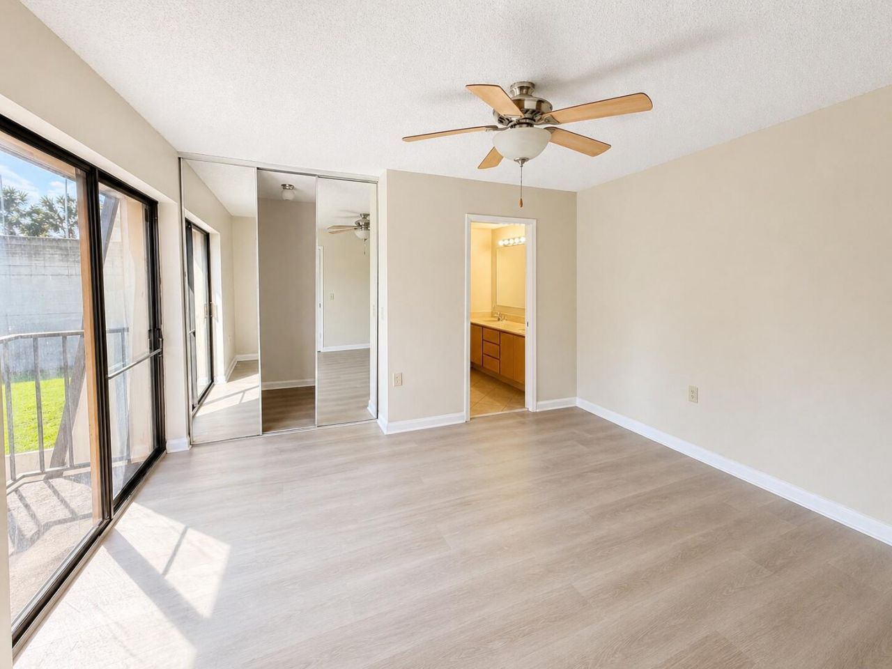 7312 73rd Way, West Palm Beach, FL 33407 Photo