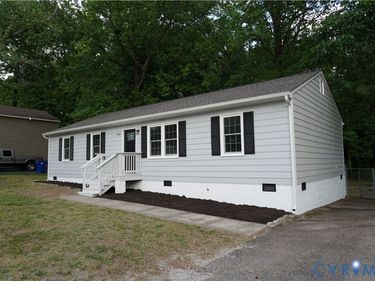 3101 Loganwood Drive, Chester, VA 23834