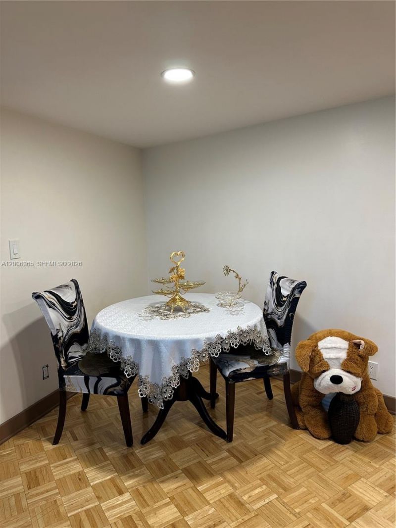 100 Golden Isles Dr , Unit 810, Hallandale Beach, FL 33009 Photo