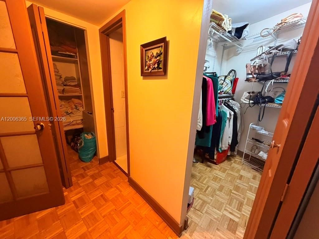 100 Golden Isles Dr, Unit 810, Hallandale Beach, FL 33009 Photo