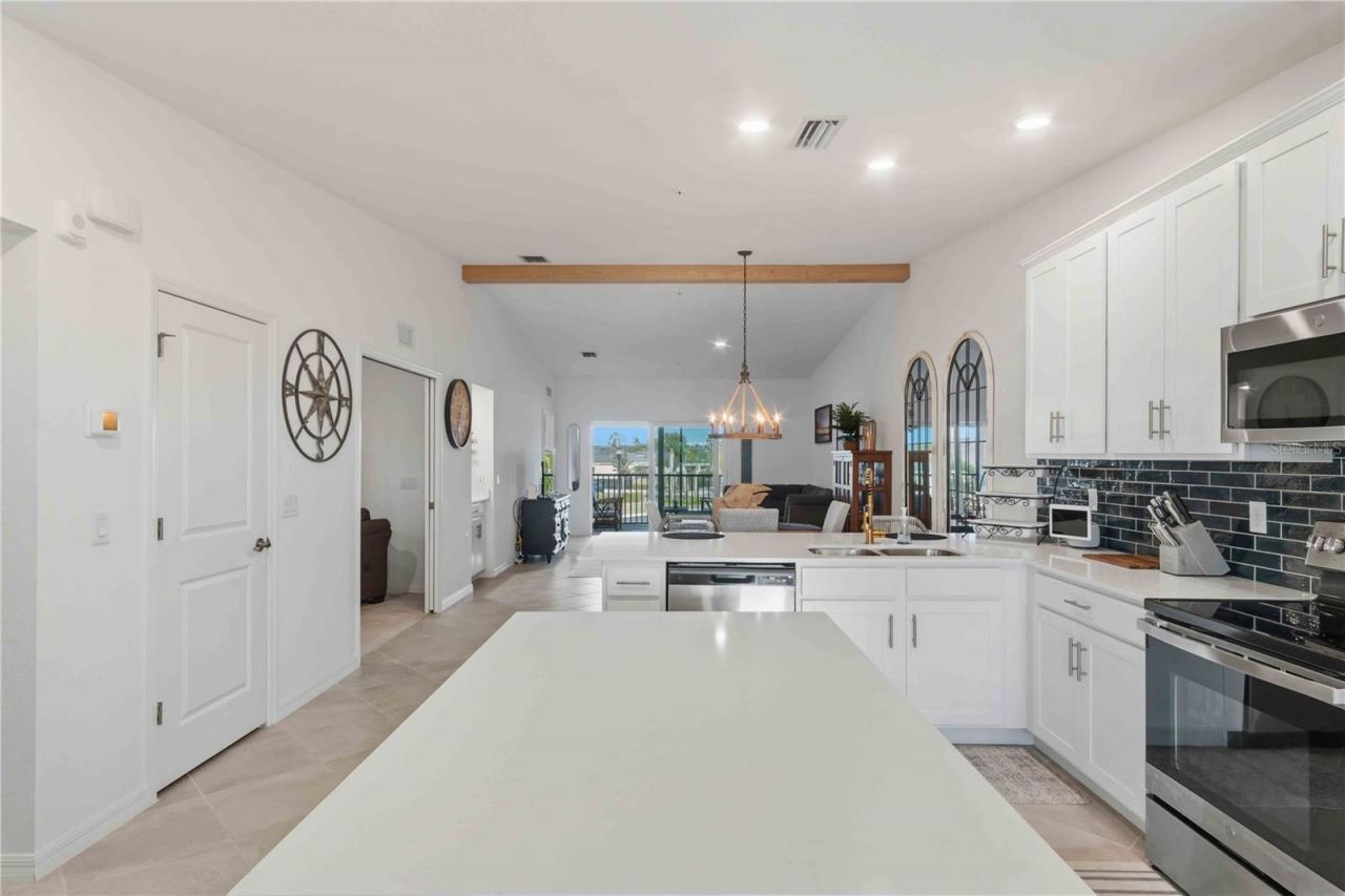 14257 Heritage Landing Boulevard, Unit 1122, Punta Gorda, FL 33955 Photo