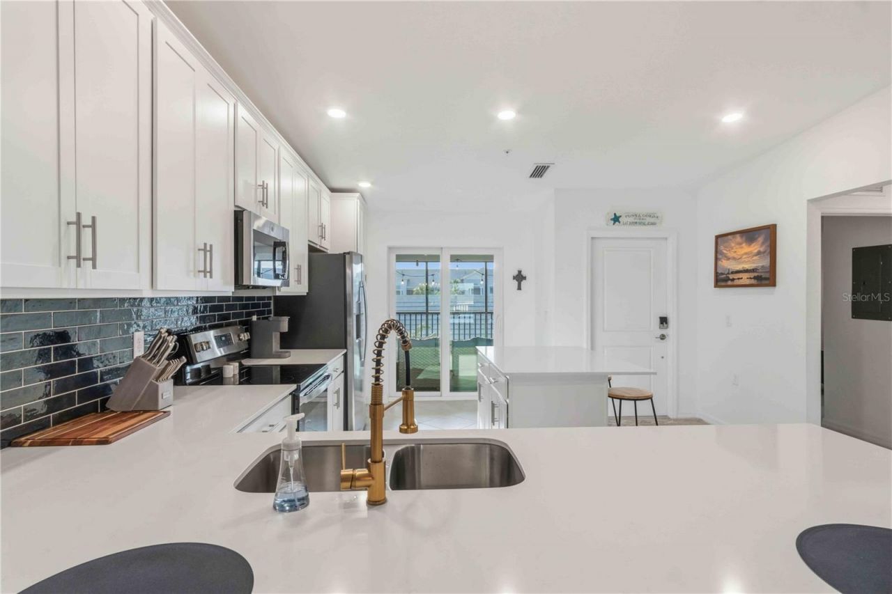14257 Heritage Landing Boulevard, Unit 1122, Punta Gorda, FL 33955 Photo