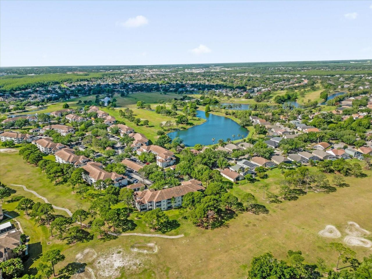 13953 Fairway Island Drive, Unit 618, Orlando, FL 32837 Photo
