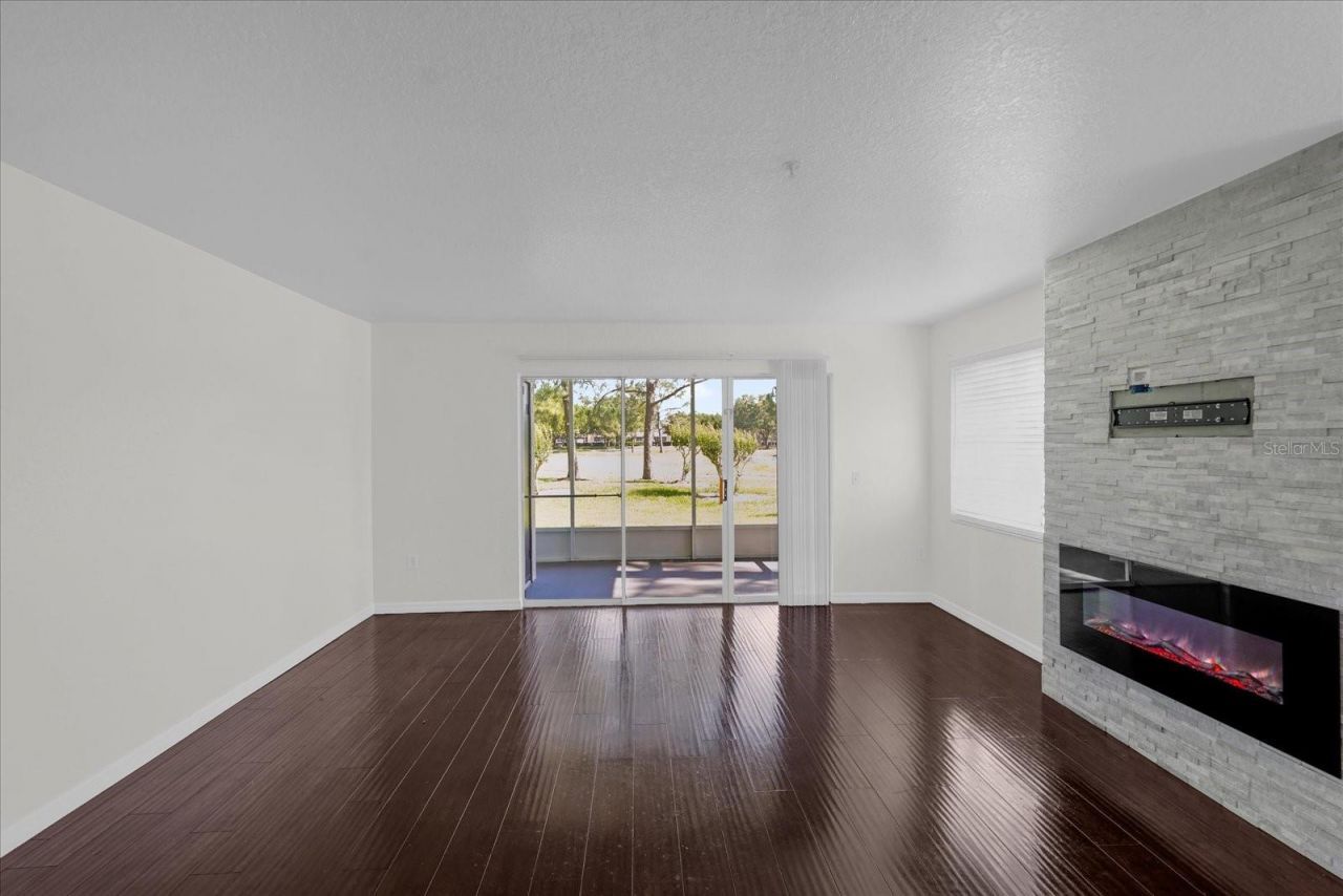 13953 Fairway Island Drive, Unit 618, Orlando, FL 32837 Photo