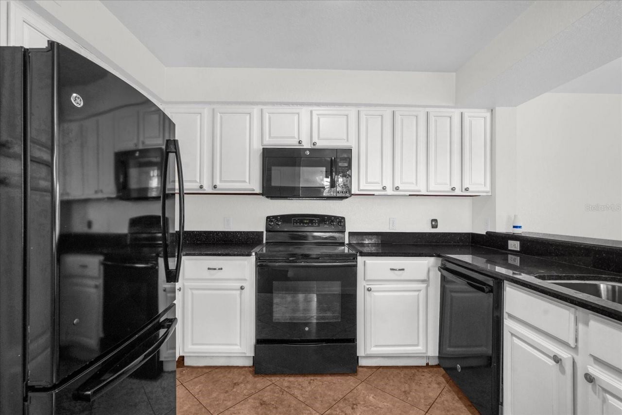 13953 Fairway Island Drive, Unit 618, Orlando, FL 32837 Photo