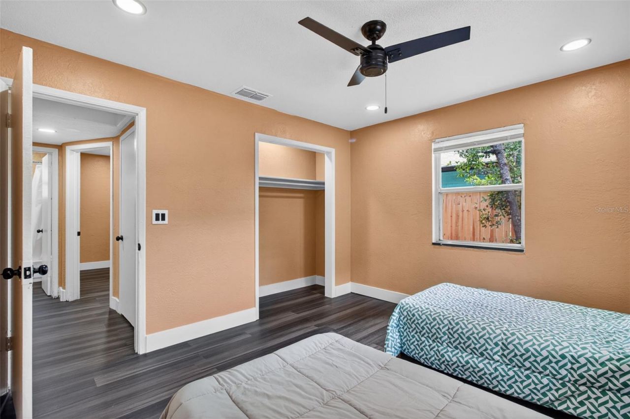 1768 42nd Street S, Saint Petersburg, FL 33711 Photo