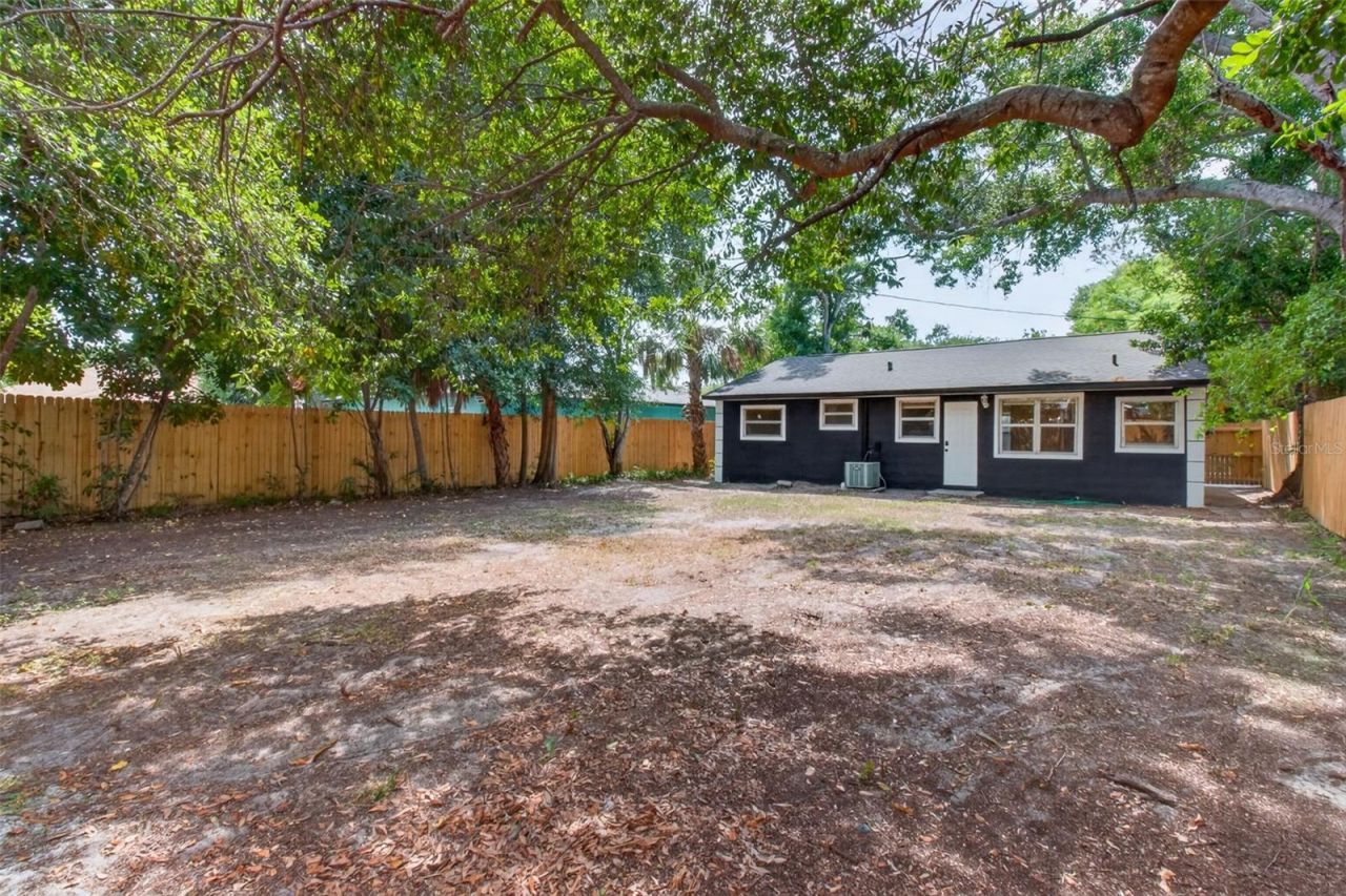 1768 42nd Street S, Saint Petersburg, FL 33711 Photo