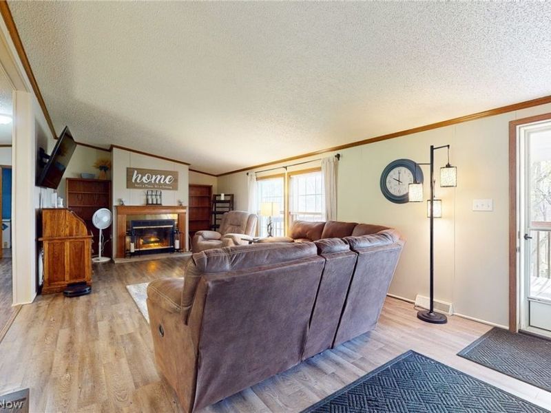 205 Township Road 216, Richmond, OH 43944 Photo 8