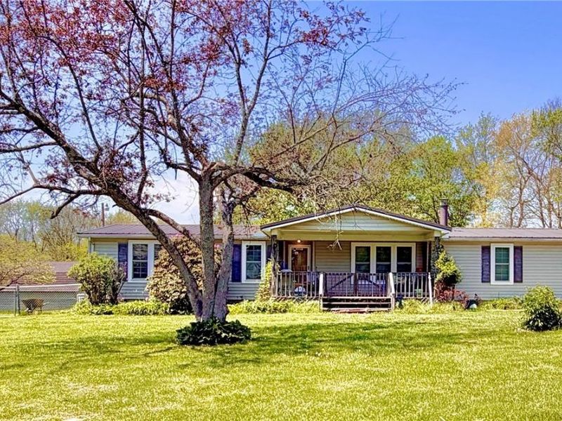 10675 Township Road 92 NW, Somerset, OH 43783 Photo 1