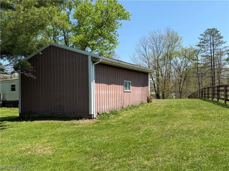 10675 Township Road 92 NW, Somerset, OH 43783 Photo 22