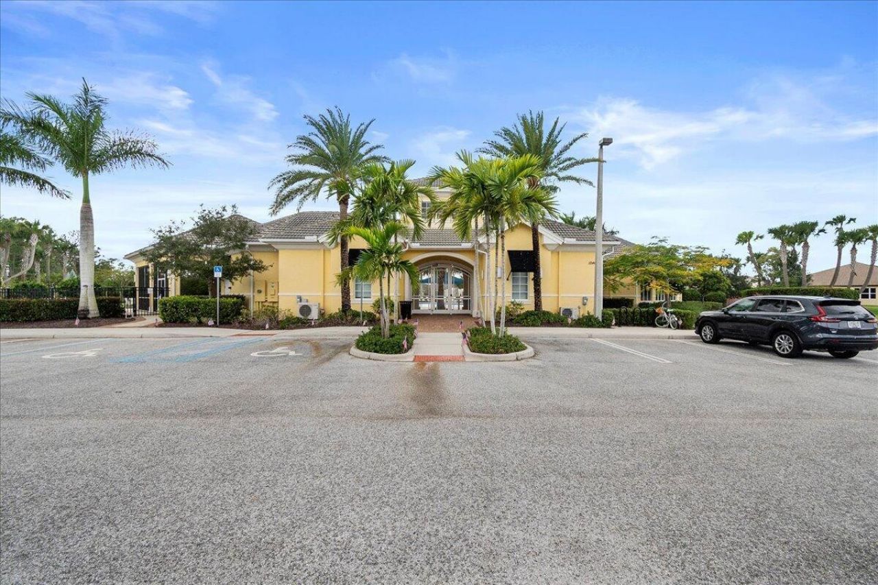 12842 SW Lake Fern Circle, Port Saint Lucie, FL 34987 Photo