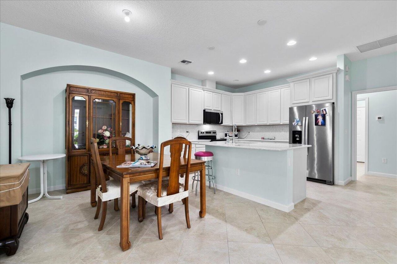 12842 SW Lake Fern Circle, Port Saint Lucie, FL 34987 Photo
