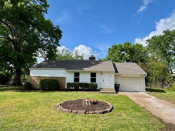 628 Buckner Avenue , Decatur, AR 72722