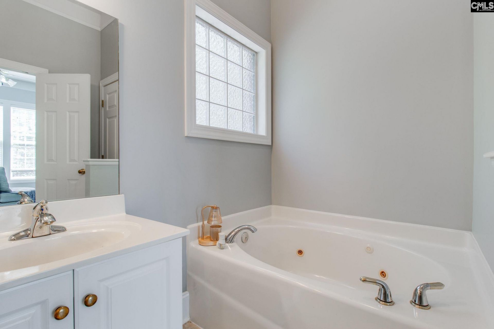 14 Staunton Court Photo 25