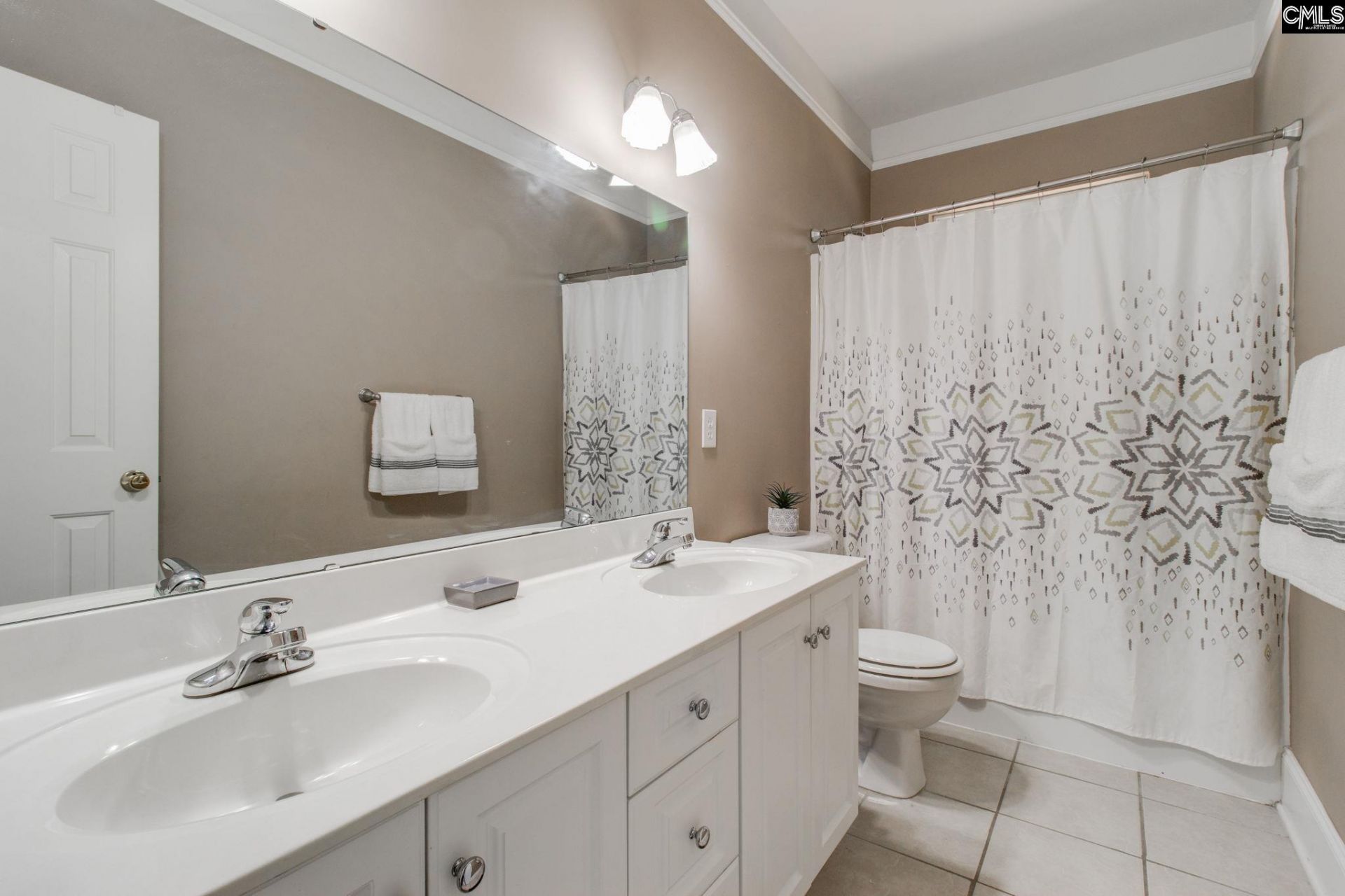 14 Staunton Court Photo 32