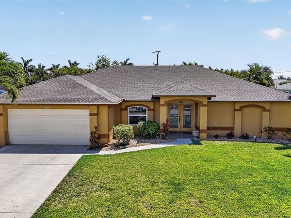 3809 AGUALINDA BOULEVARD , CAPE CORAL, FL 33914
