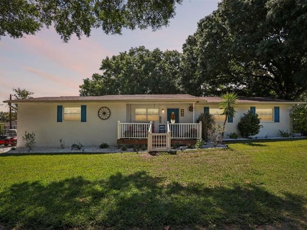 8904 CLAYTON LANE , LAKELAND, FL 33809