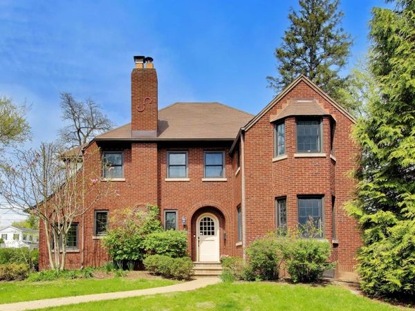 1636 Forest Avenue , Wilmette, IL 60091