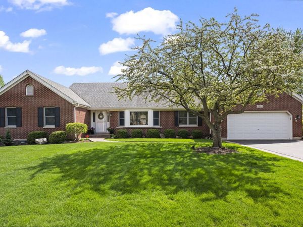 3551 Lakeview Drive , Algonquin, IL 60102