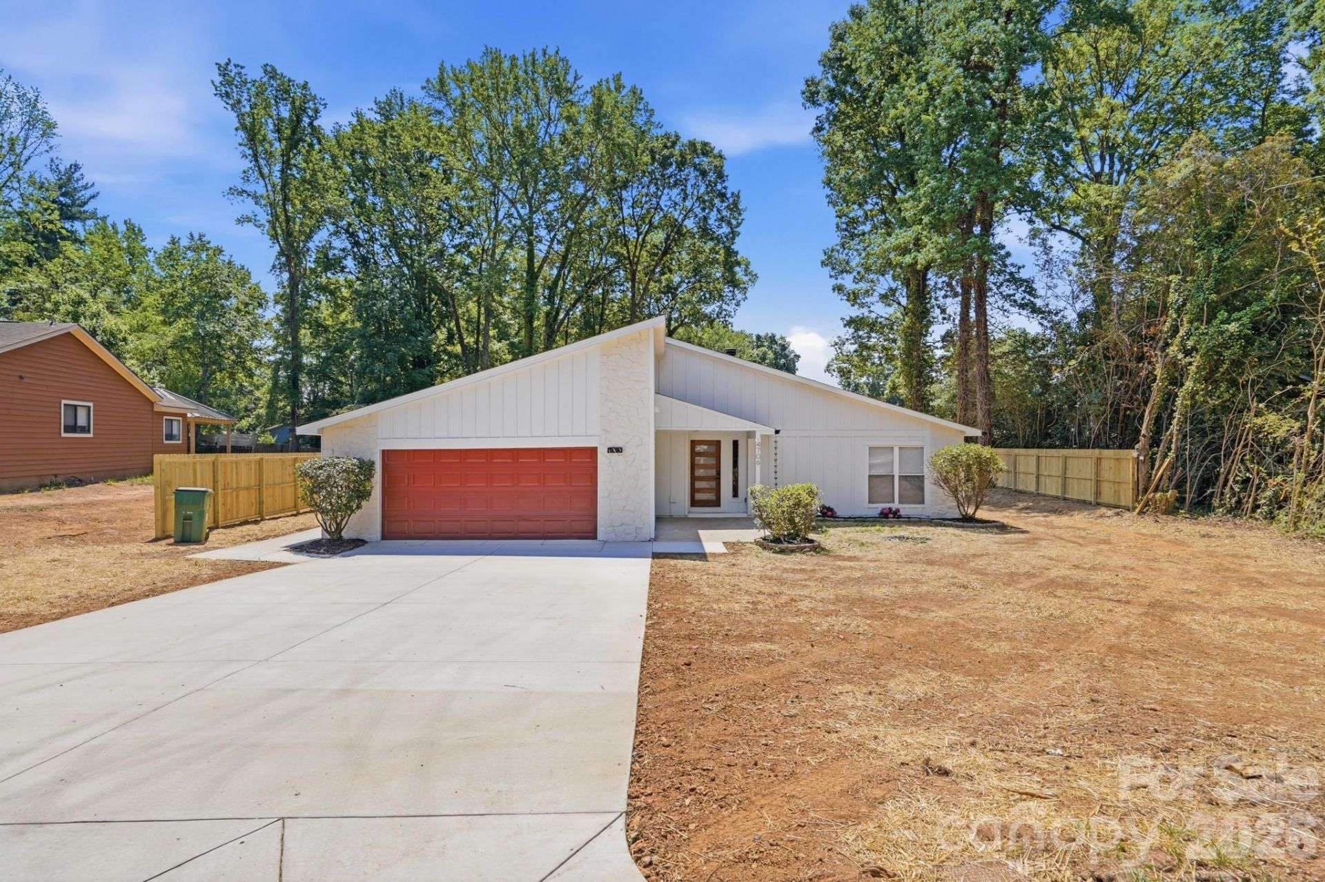 4706 Cricklewood Lane, Charlotte, NC 28212 Main Photo